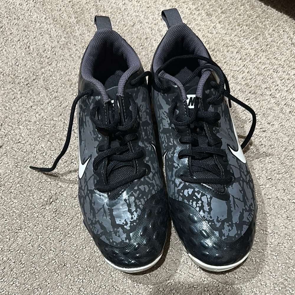 Nike Black and Gray Athletic Shoes